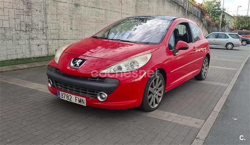 Usado Peugeot 207 GT 150 CV (110 kW) 2007 Rojo Berlina