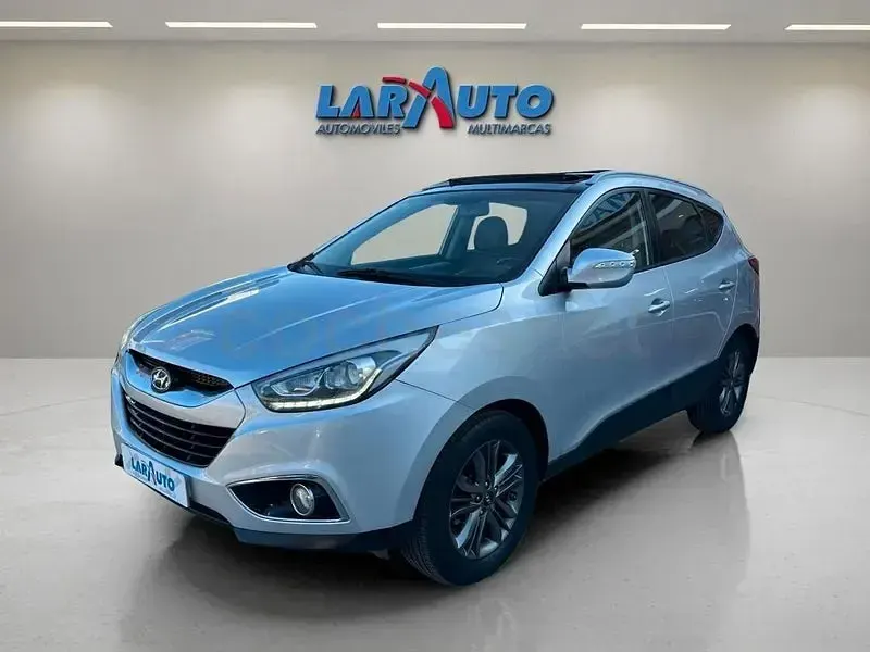 Usado Hyundai ix35 115 CV (84 kW) 2013 Gris / plata SUV