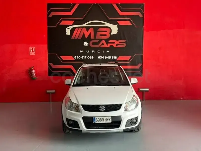 Usado Suzuki SX4 GL 120 CV (88 kW) 2012 Blanco SUV