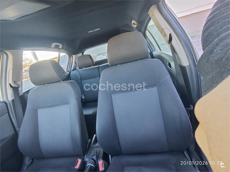 Usado Opel Astra Enjoy 105 CV (77 kW) 2007 Gris / plata Berlina