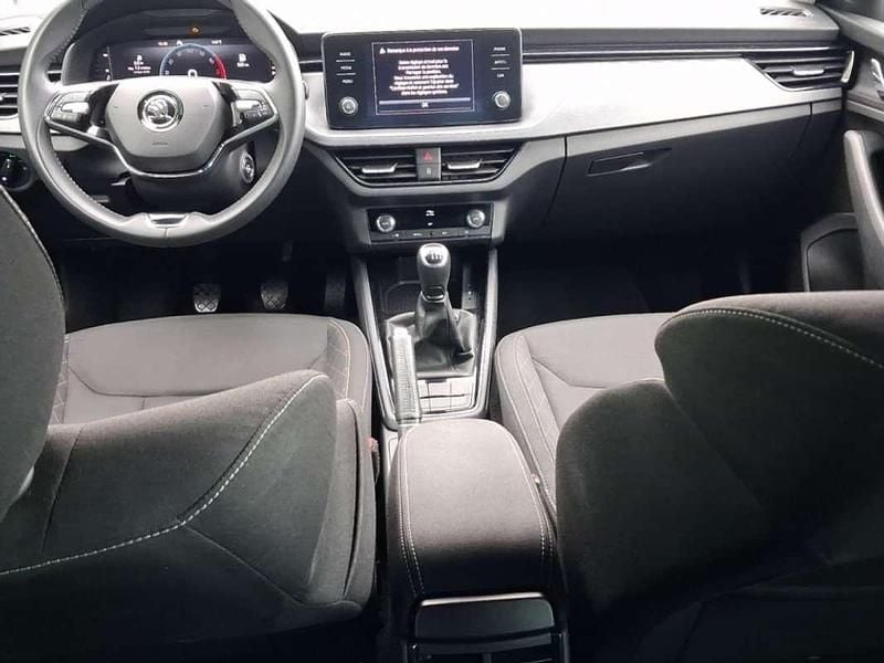 Usado Skoda 110 R Ambition 110 CV (80 kW) 2023 Gris Berlina