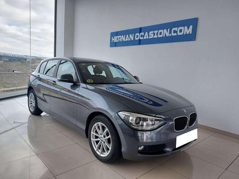 Gris Usado 2015 BMW 116 Efficient Dynamics Utilitario | 12.590 € (Buen precio) - Imagen 1/4