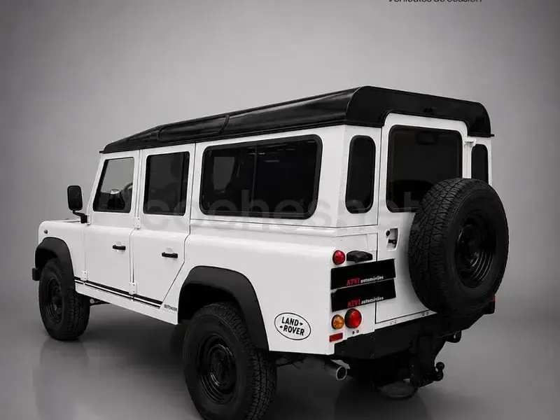 Usado Land Rover Defender SE 122 CV (89 kW) 2016 Blanco Familiar