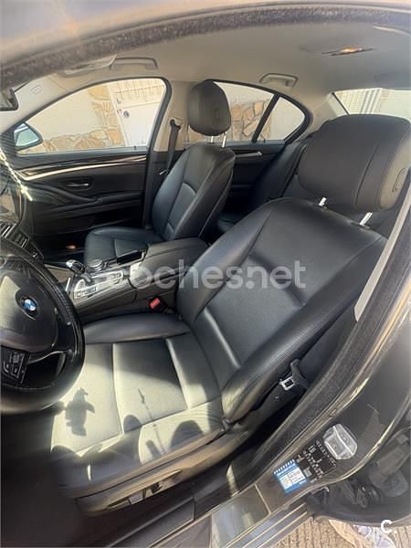 Usado BMW 530 Comfort Edition 258 CV (189 kW) 2015 Gris / plata Berlina