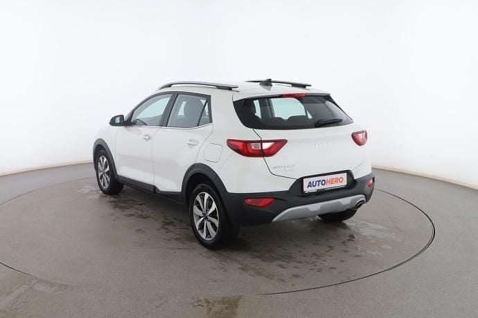 Usado Kia Stonic 120 CV (88 kW) 2022 SUV