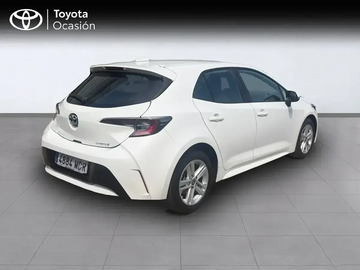 Usado Toyota Corolla Active 140 CV (102 kW) 2023 Blanco