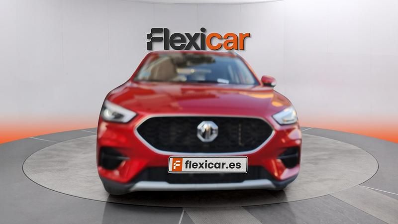 Usado MG ZS Comfort 116 CV (85 kW) 2025 Rojo SUV