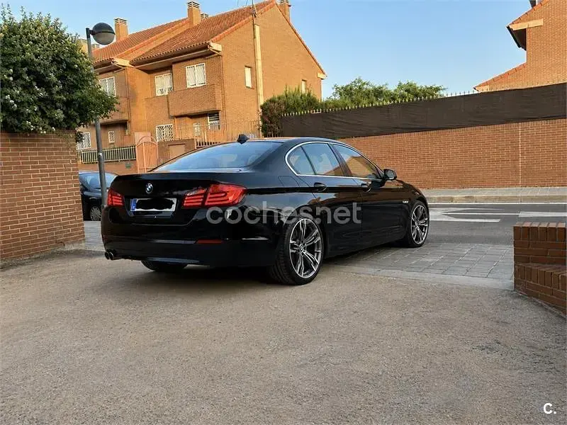 Usado BMW 525 204 CV (150 kW) 2012 Negro Berlina