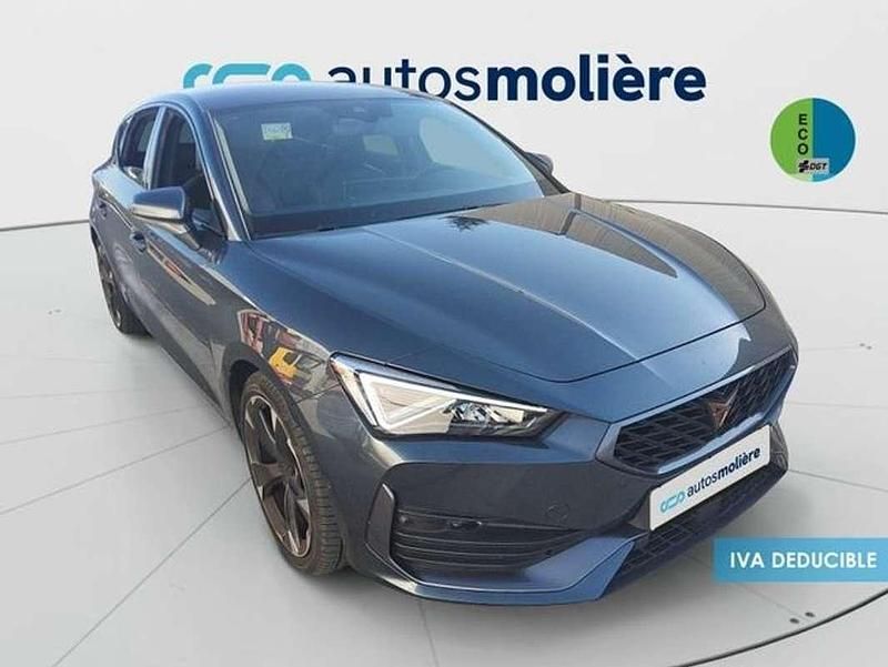 Usado Cupra Leon 150 HP (110 kW) 2023 Cinzento Citadino