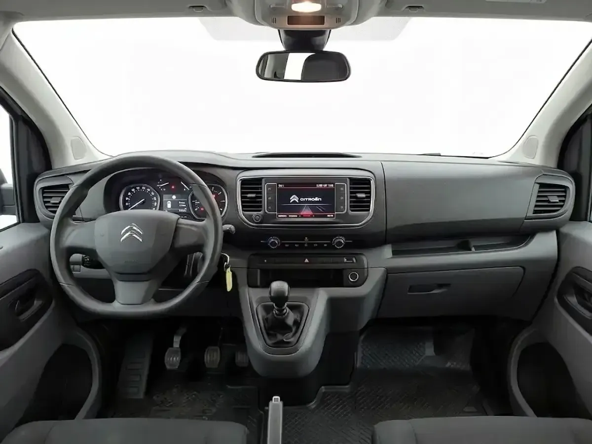 Usado Citroën Jumpy 102 CV (75 kW) 2021 Blanco Monovolumen
