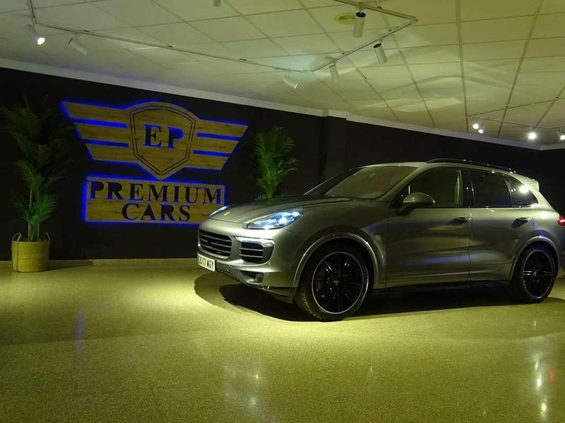 Usado Porsche Cayenne S 385 CV (283 kW) 2016 Gris SUV