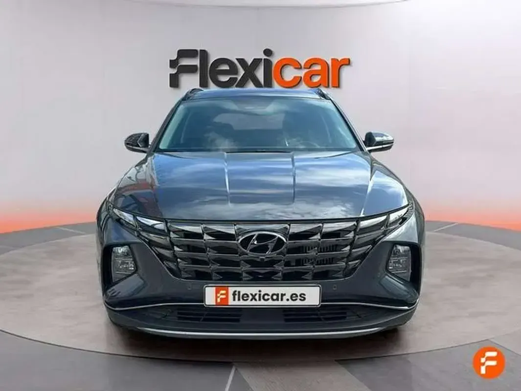 Usado Hyundai Tucson Style 180 CV (132 kW) 2020 Gris SUV
