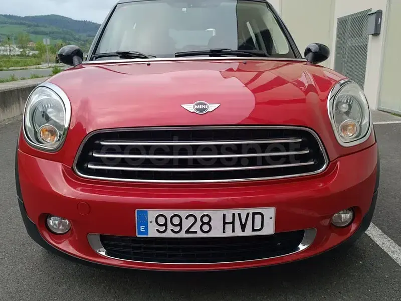 Używany Mini Cooper D Countryman 112 KM (82 kW) 2013 Czerwony SUV