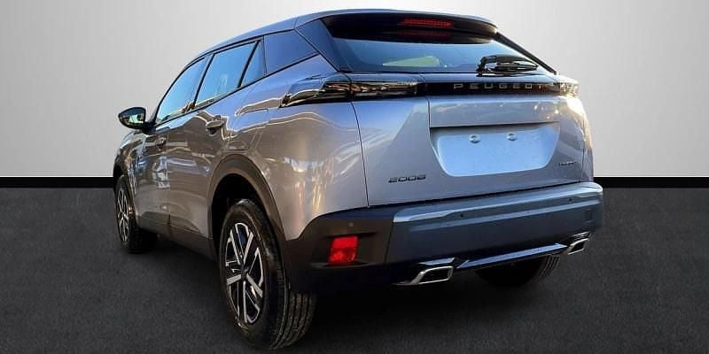 Usado Peugeot 2008 Allure 145 CV (106 kW) 2024 Gris SUV