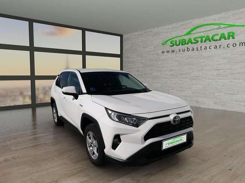 Usado Toyota RAV4 Hybrid Business Edition 222 CV (163 kW) 2021 Blanco SUV