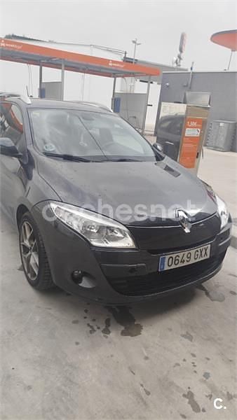 Negro Usado 2010 Renault Mégane GrandTour Business Familiar | 3800 € (Buen precio) - Imagen 1/4
