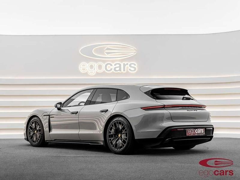 Usado Porsche Taycan Sport Turismo 439 kW (598 CV) 2022 Gris Familiar