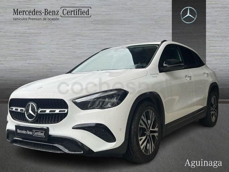 Usado Mercedes GLA200 150 CV (110 kW) 2025 Blanco SUV