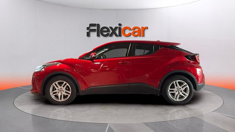 Begagnad Toyota C-HR Advance 122 HK (89 kW) 2022 Röd SUV