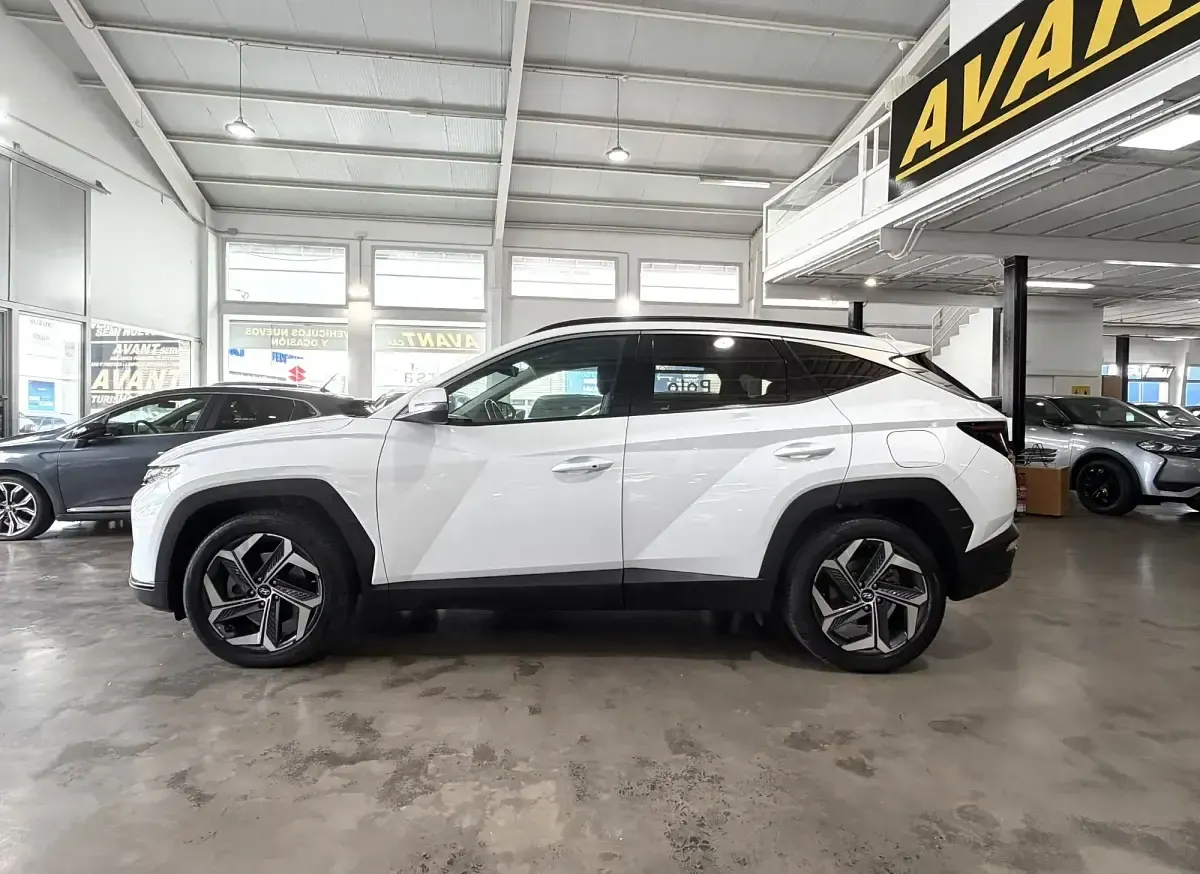 Usado Hyundai Tucson 265 CV (194 kW) 2022 Blanco SUV