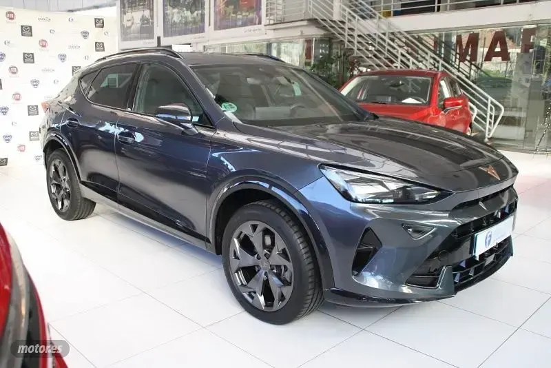 Usado Cupra Formentor 150 CV (110 kW) 2025 Gris SUV
