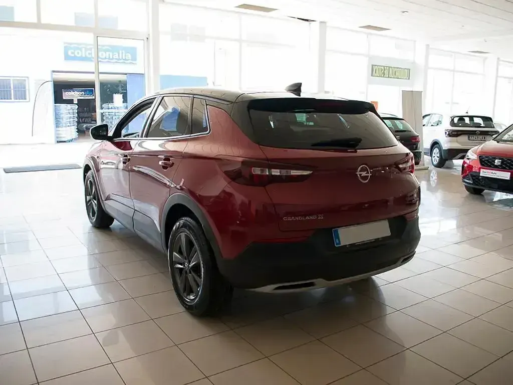 Usado Opel Grandland X Design & Tech 130 CV (95 kW) 2021 Rojo SUV
