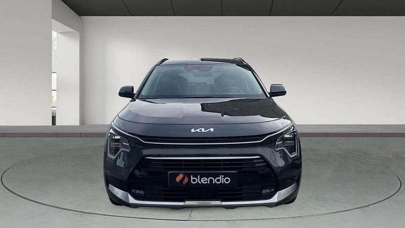 Usado Kia Niro 141 CV (103 kW) 2024 Gris SUV