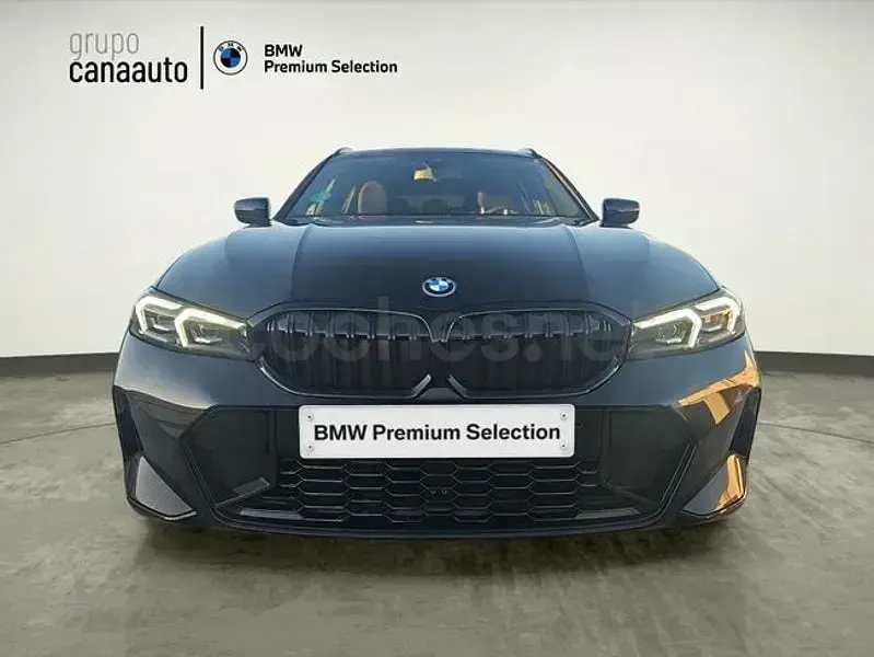 Usado BMW 330e Comfort Edition 292 CV (214 kW) 2025 Negro Familiar