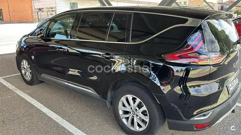 Usado Renault Espace Zen 160 CV (117 kW) 2015 Negro Monovolumen