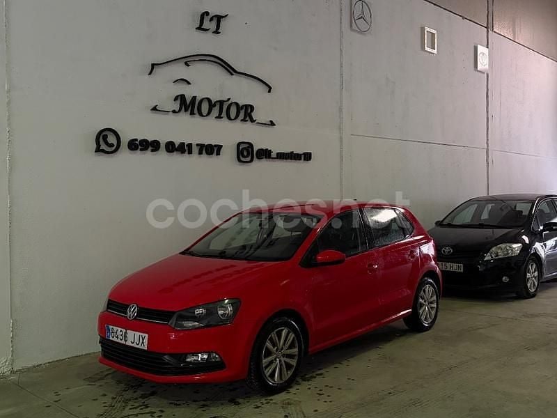 Rojo Usado 2015 VW Polo Berlina | 7990 € (Precio justo) - Imagen 1/4