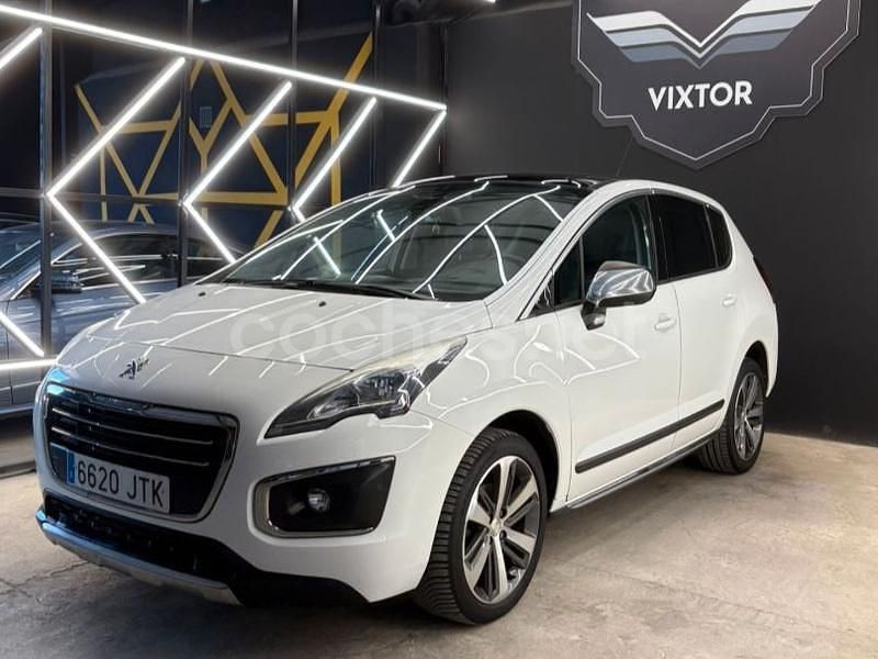 Usado Peugeot 3008 Allure 130 CV (95 kW) 2016 Blanco Berlina
