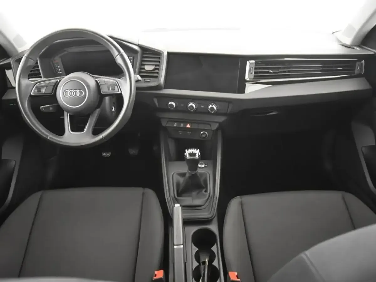 Usado Audi A1 Sportback Advanced Plus 95 CV (69 kW) 2020 Rojo Utilitario