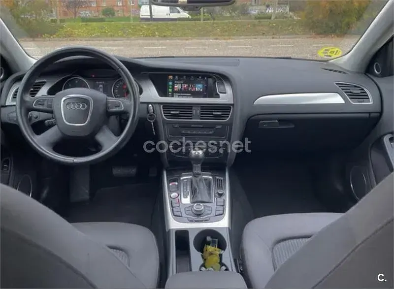 Usado Audi A4 190 CV (139 kW) 2008 Blanco Berlina