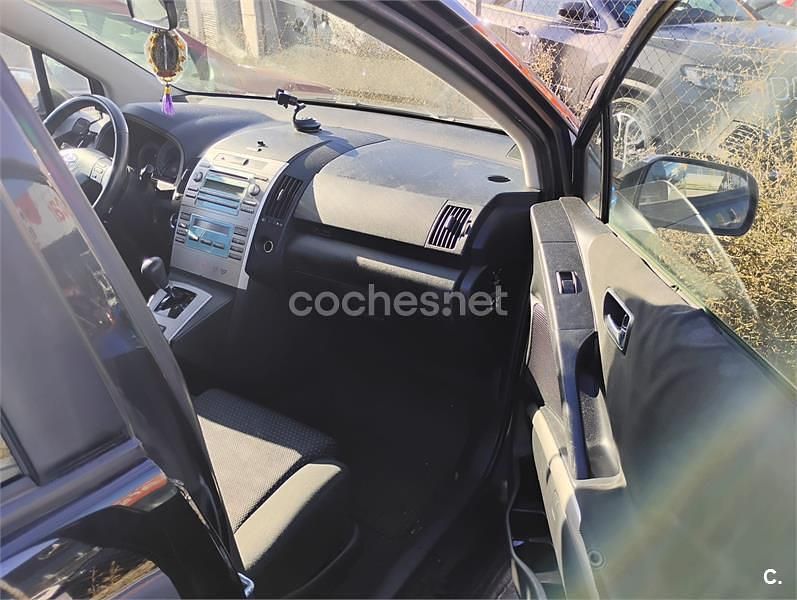 Usado Toyota Corolla Verso Sol 129 CV (94 kW) 2009 Negro Monovolumen