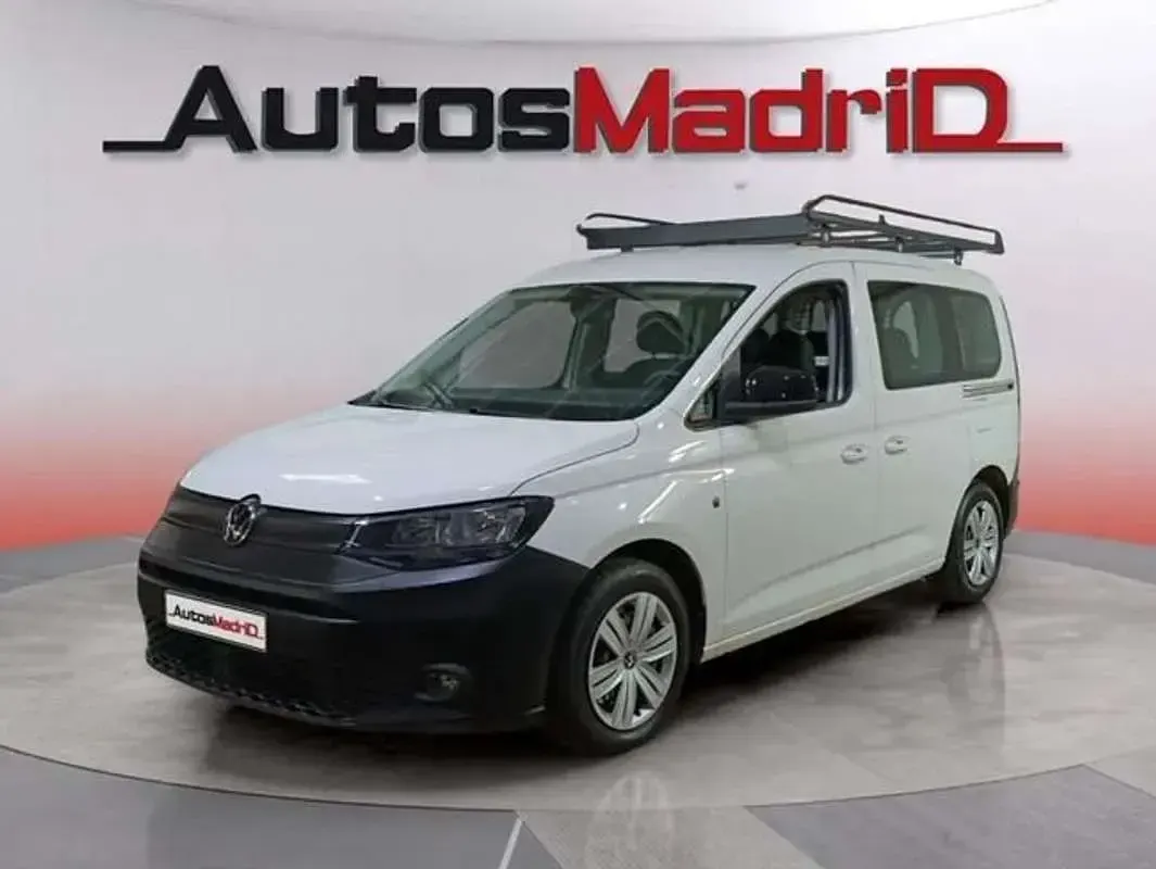 Usado VW Caddy 122 CV (89 kW) 2021 Blanco Monovolumen