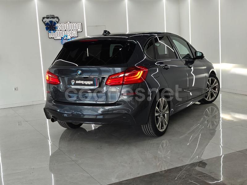 Käytetty BMW 218 Comfort Edition 150 HP (110 kW) 2016 Harmaa Farmari