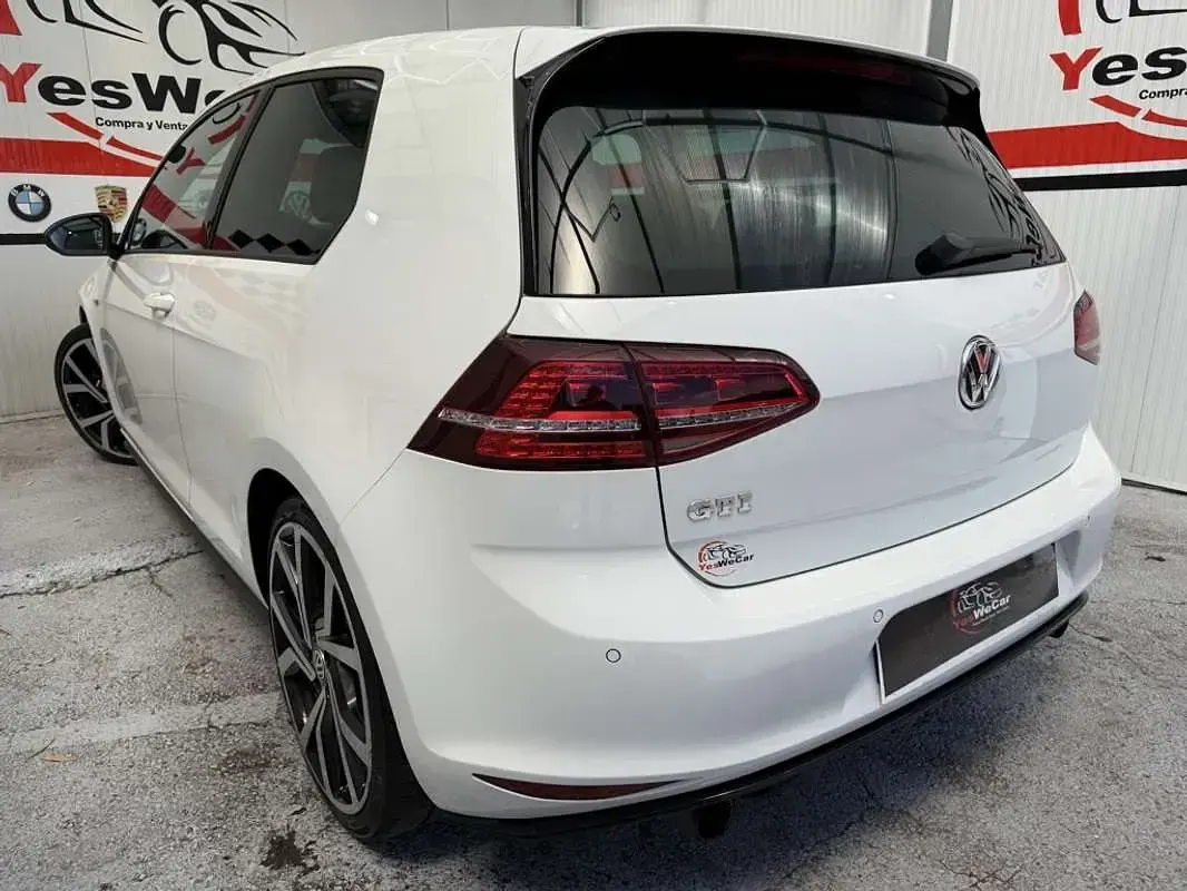 Usado VW Golf VII GTI 220 HP (161 kW) 2015 Branco Citadino