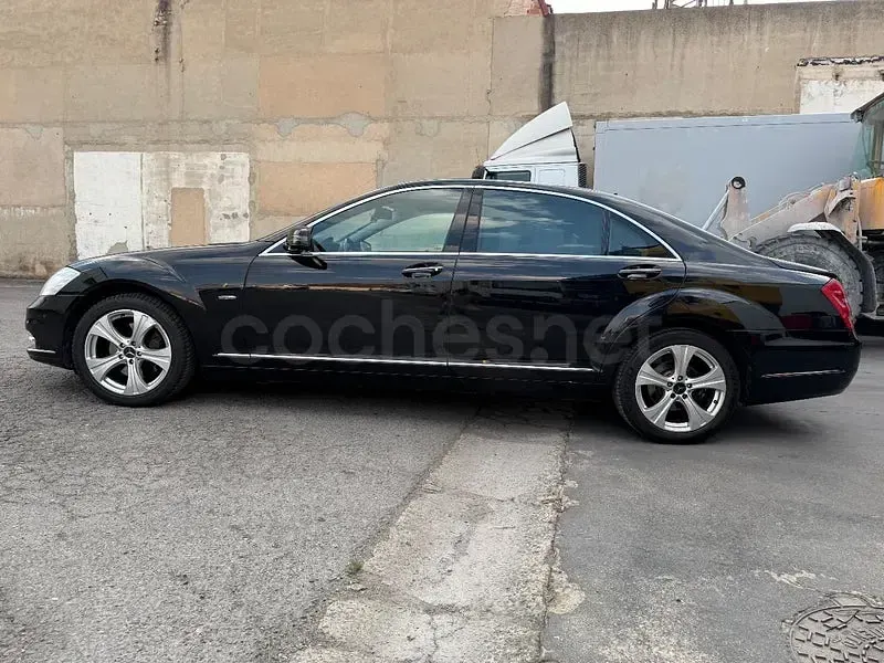 Usado Mercedes S250 204 CV (150 kW) 2013 Negro Berlina