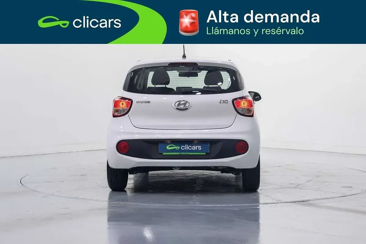 Usado Hyundai i10 67 CV (49 kW) 2019 Blanco Utilitario