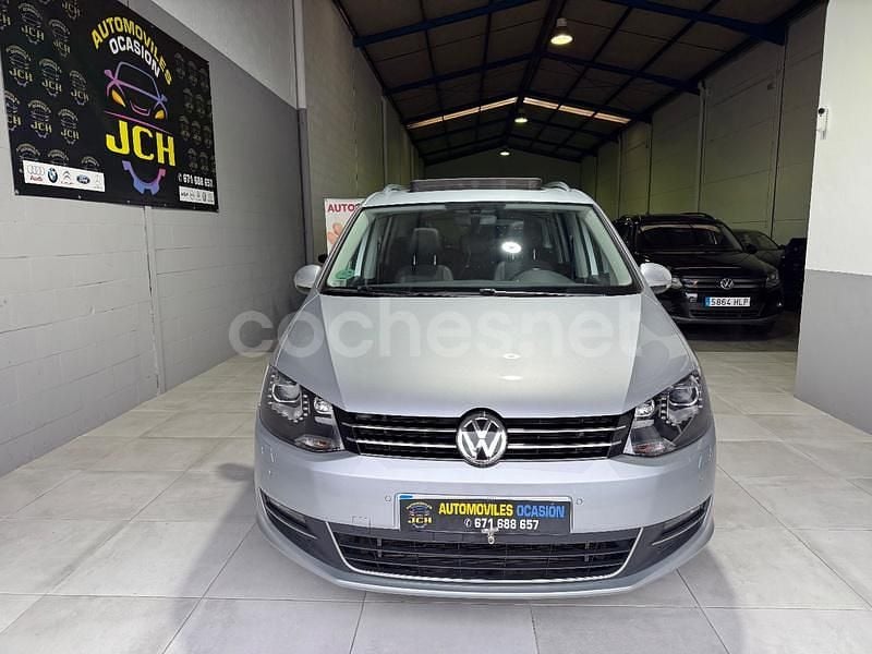 Usado VW Sharan Sportline 150 CV (110 kW) 2015 Gris / plata Monovolumen