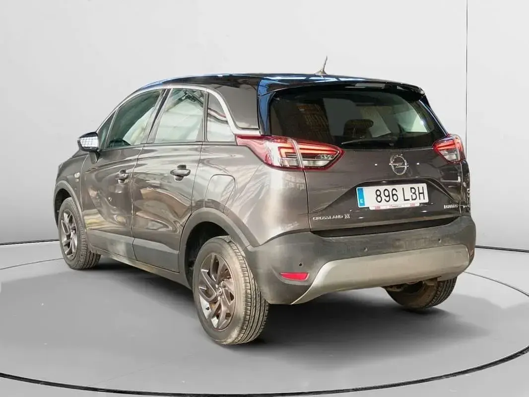 Usado Opel Crossland X Design Edition 110 CV (80 kW) 2019 Gris SUV