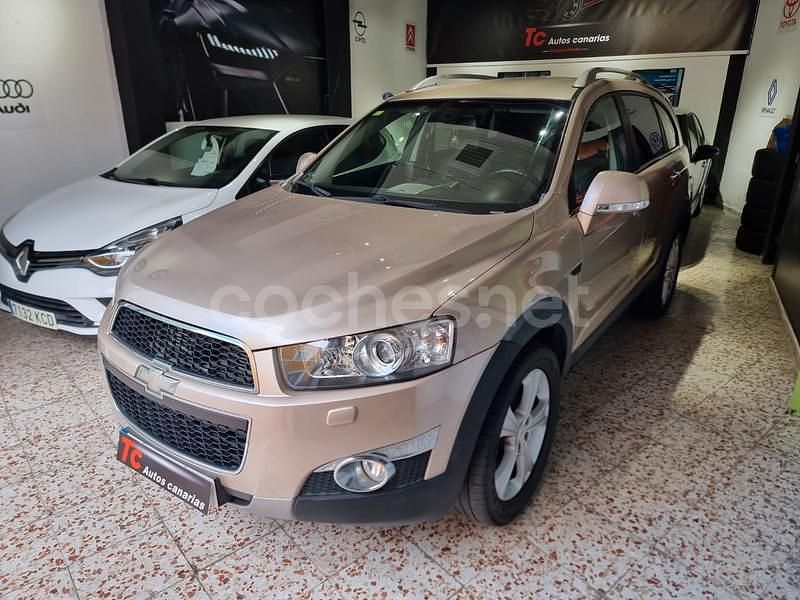 Beige Usado 2012 Chevrolet Captiva LT SUV | 6990 € (Super precio) - Imagen 1/4