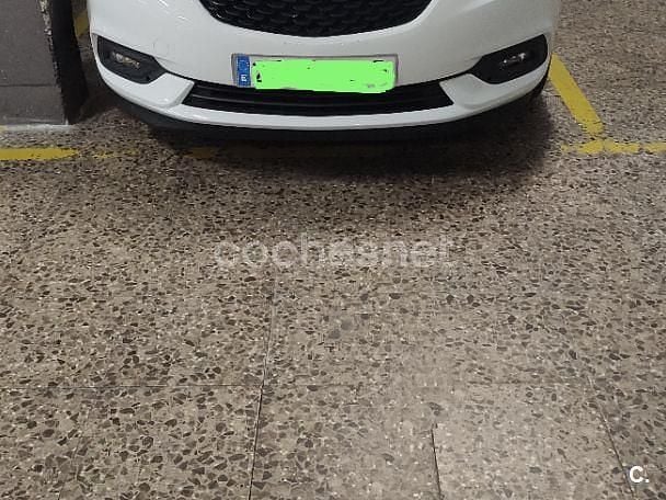 Usado Opel Zafira Selective 140 CV (102 kW) 2018 Blanco Monovolumen