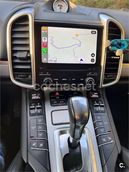 Gris / plata Usado 2017 Porsche Cayenne SUV | 40.990 € (Precio justo) - Imagen 1/4