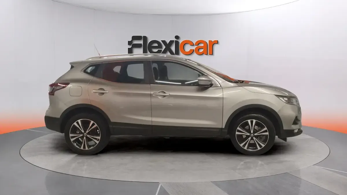 Usado Nissan Qashqai Style Edition 140 CV (102 kW) 2021 Negro SUV