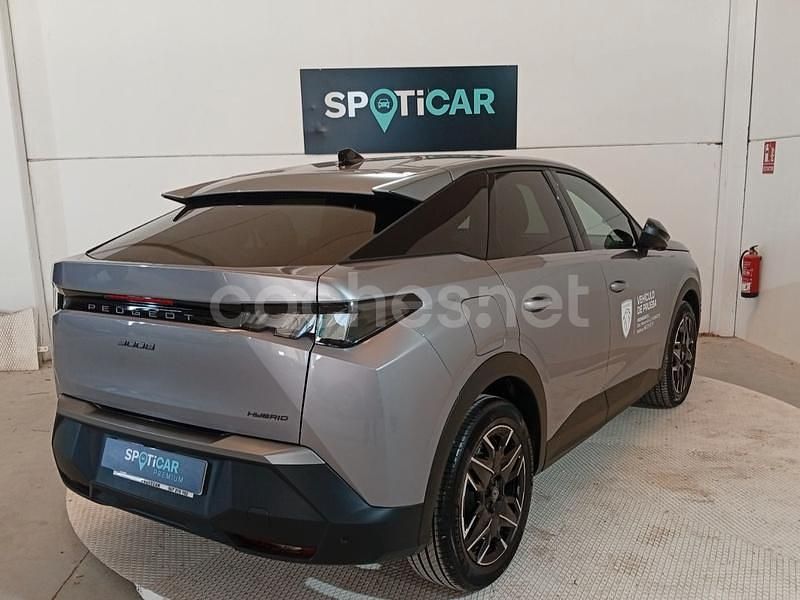Usado Peugeot 3008 Allure 145 CV (106 kW) 2025 Gris / plata SUV