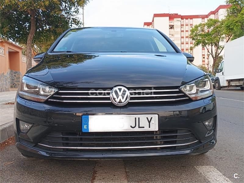 Usado VW Golf Sportsvan Sportline 150 CV (110 kW) 2016 Negro Monovolumen