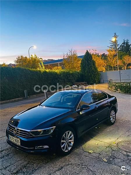 Negro Usado 2018 VW Passat Advance Berlina | 12.600 € (Buen precio) - Imagen 1/4