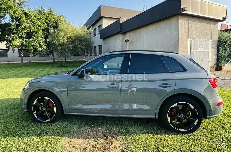 Usado Audi SQ5 347 CV (255 kW) 2020 Gris / plata SUV
