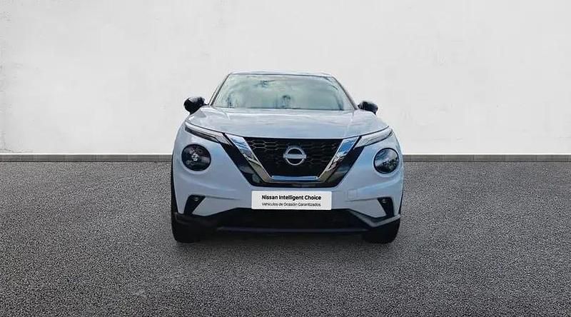 Usado Nissan Juke N-Connecta 114 CV (83 kW) 2024 Lunar white (metalizado) SUV